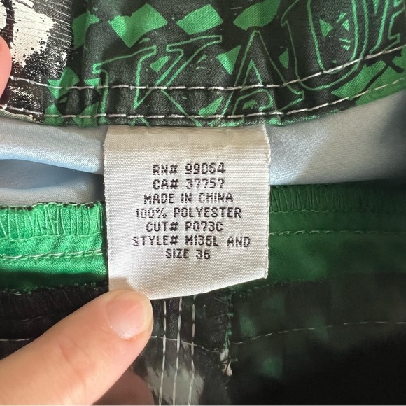 🔥SALE - any 4/$20. Billabong Swim Trunk - Picture 4 of 7